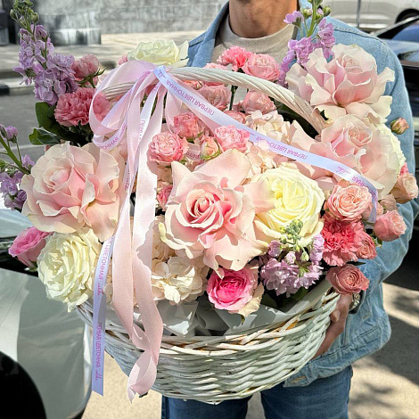 Нежность в корзине