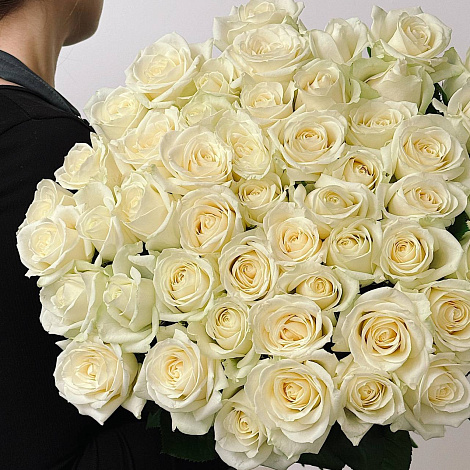Букет из 51 белой розы