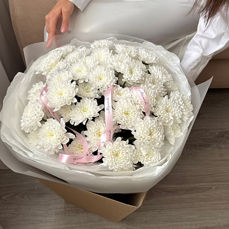 Монобукет из хризантем