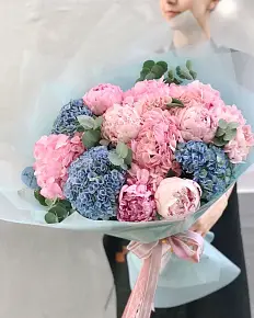 Букет из гортензий